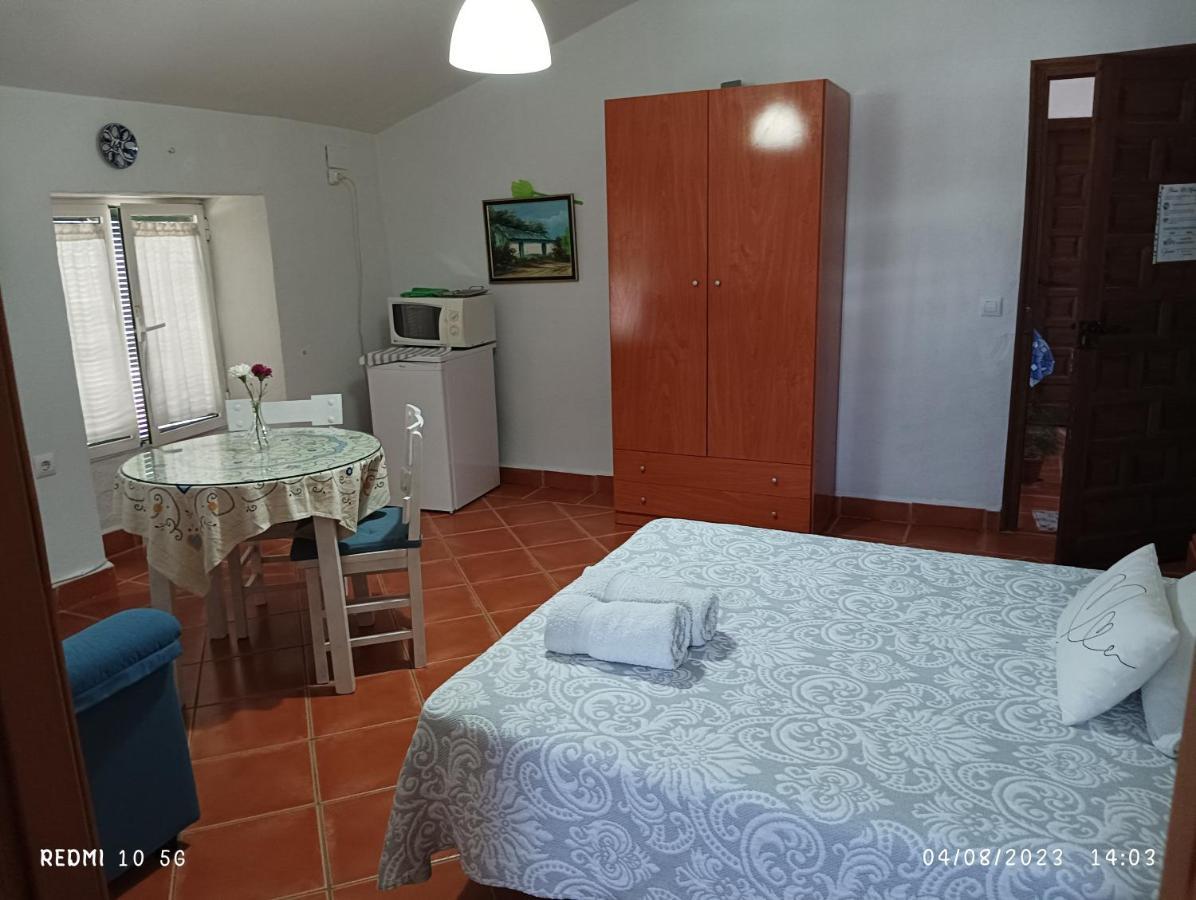 Casa El Azahin Vendégház Cazalla de la Sierra Kültér fotó